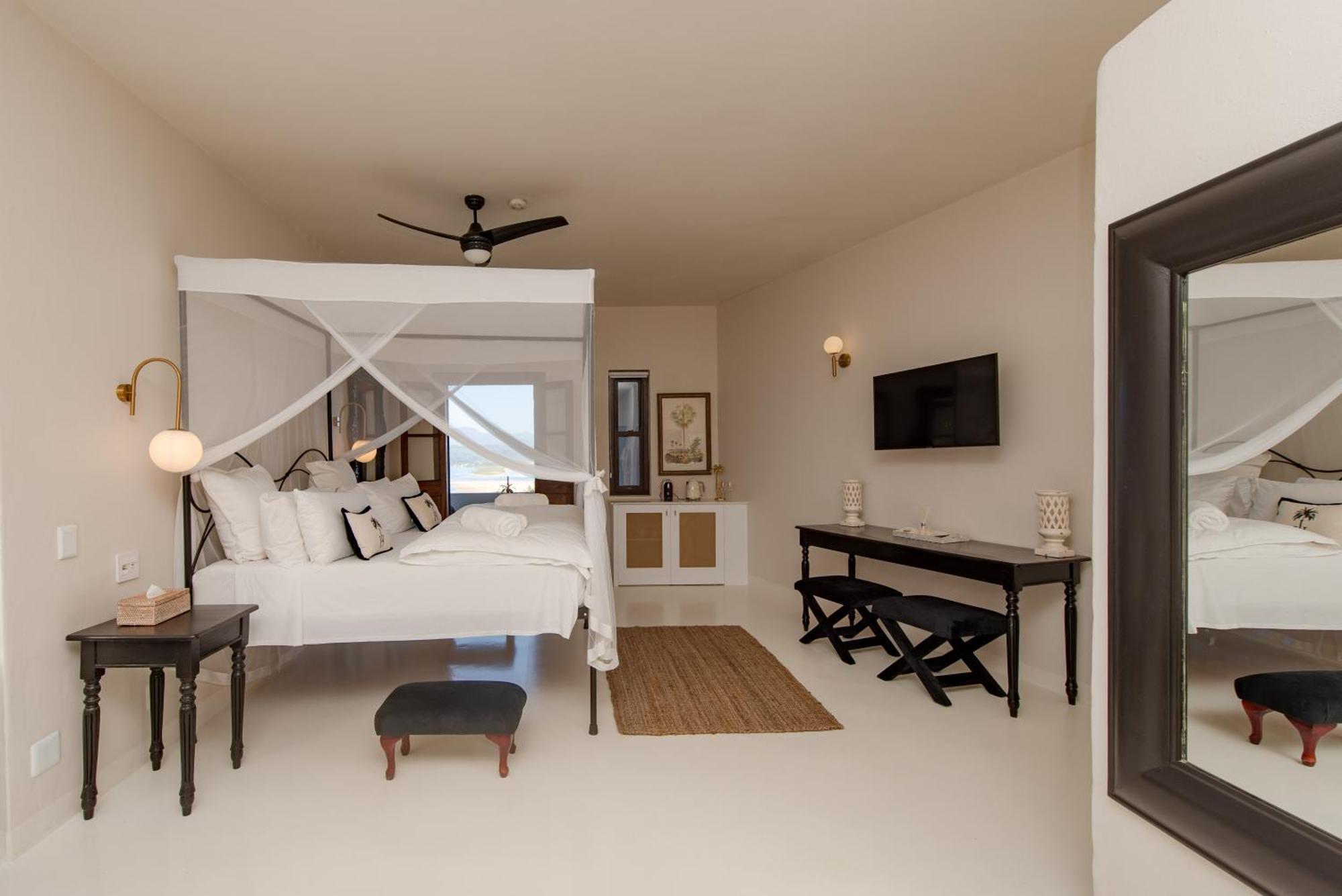 The Ivory Haus Hotel Plettenberg Bay Ngoại thất bức ảnh